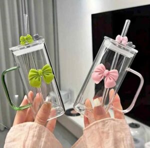 Cute Bow Design Tumbler Cup with Straw & Lid – Reusable Drinking Cup with Handle for Water, Juice, Iced Coffee & Cold Beverages